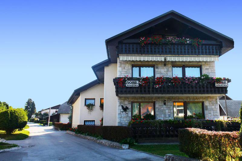 Sobe Apartma Milena Блед Экстерьер фото
